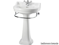 EDWARDIAN-Single-washbasin-Burlington-Bathrooms-504342-rel8e8a67d3.jpg thumb image