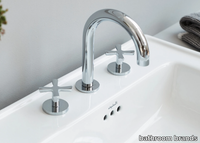 RIVIERA-3-hole-washbasin-tap-Burlington-Bathrooms-512434-rel6dd35fdd.jpg thumb image