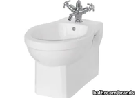 h_Wall-hung-bidet-Burlington-Bathrooms-507122-rel1fd21bb.jpg thumb image