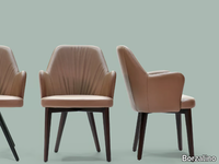 bob-leather-chair-eurostile-304104-rel4bc0a66c.jpg thumb image