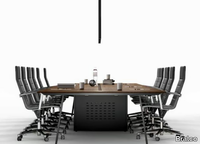 TAKE-OFF-Oak-meeting-table-Bralco-374415-rel3b08547c.jpg thumb image