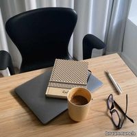 PLAYswing_homeoffice_bruunmunch_leather.jpg?v=1703076473 thumb image