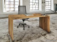 07-writing-desk-cp-parquet-315379-relaa8e9fa8.jpg thumb image