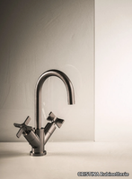 CROSS-ROAD-1-hole-washbasin-mixer-CRISTINA-Rubinetterie-466942-rel2be7f5a7.jpg thumb image