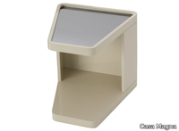 seni-triangular-coffee-table-triplex-interiores-512489-rel9198d86c.jpg thumb image