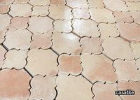 30042-handcrafted-mexican-terra-cotta-floor-tile-9_medium.jpg thumb image