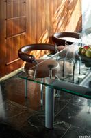 06_ambienti-7-fauteuil-tournant.jpg thumb image