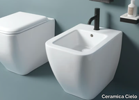 Bidet-Ceramica-Cielo-297996-rel5f124cc9.jpg thumb image