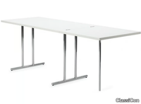 LOU-PEROU-TABLE-ClassiCon-527184-rel669640ea.jpg thumb image