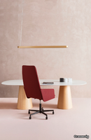 AURA-Executive-chair-Crassevig-243952-rel5b98b905.jpg thumb image