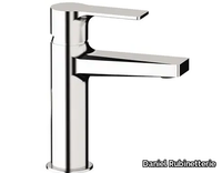 h_reflex-rx605-rx606n-washbasin-mixer-daniel-rubinetterie-636813-rel4a28fbc2.jpg thumb image