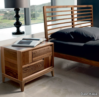 M-120-Bedside-table-Dale-Italia-214724-rel707aa9b1.jpg thumb image
