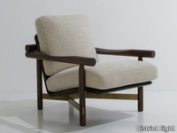 STILT-Armchair-District-Eight-470257-rel79d59979.jpg thumb image