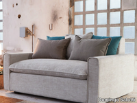 henri-2-seater-sofa-domingo-salotti-54345-rel9ac2a7e7.jpg thumb image