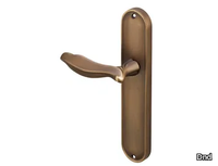 h_chiara-door-handle-on-back-plate-dnd-martinelli-584383-rel1d442421.jpg thumb image