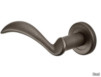 ilaria-door-handle-on-rose-dnd-martinelli-584807-relb7aaf380.jpg thumb image