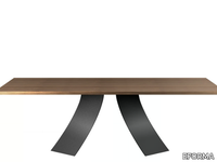 wooden-table-eforma-635347-reld0b8b89a.jpg thumb image