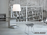 h_NIEMEYER-Glass-table-ESTEL-GROUP-144712-rela7f1e690.jpg thumb image