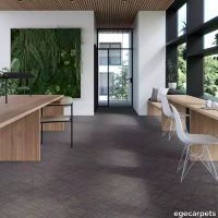17-RF5500531.webp thumb image