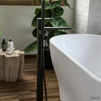 italia-r-black-floor-standing-bathtub-mixer-ercos-603665-rel12c38205.jpg thumb image