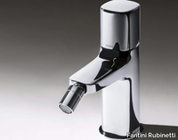 LAMÈ-Bidet-mixer-Fantini-Rubinetti-217964-rel9cf54818.jpg thumb image