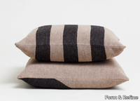 AYMARA-Striped-cushion-Form-Refine-571467-reld088d2be.jpg thumb image