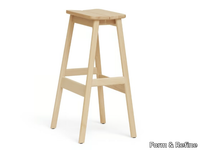 angle-standard-75-beech-stool-form-refine-626631-relb7ec27b1.png thumb image