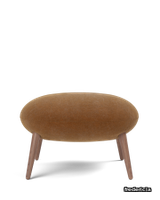 1771_swoon-ottoman--wood-base_162-19009_walnut-lacquered-grand-mohair-2103_v1 thumb image