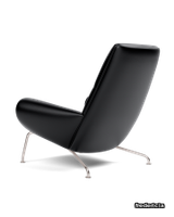 1010_wegner-queen-chair--easy-chair_50088_leather-primo-88-black_v4 thumb image