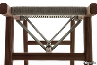 HULI-Bench-Frigerio-Salotti-610189-rel1e419ebf.jpg thumb image