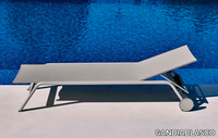 STACK-Sun-lounger-with-castors-GANDIABLASCO-269764-rel9e8a9b6b.jpg thumb image