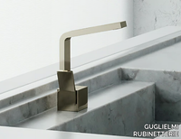 single-handle-washbasin-mixer-guglielmi-rubinetterie-621428-rel45460b38.jpg thumb image