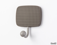 D-OC-Towel-hook-Geelli-by-C-S-207304-rel4a3ccd84.jpg thumb image