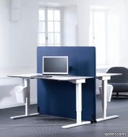 P_632120_Screenit_A30_Golvskarm.jpg thumb image