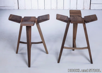 CLOVER-Low-stool-HOOKL-und-STOOL-240418-rel3b38125e.jpg thumb image