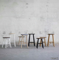 ZIGZAG-High-stool-Hans-K-545741-relc3a61c82.jpg thumb image