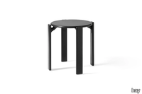 stool-hay-598944-relaf82b75.jpg thumb image