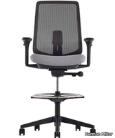 VERUS-Office-stool-with-Armrests-Herman-Miller-549561-rel83fef1d9.jpg thumb image