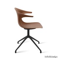 infiniti_loop-3D-wood_4star-alluminium-base_cherry-walnut_3.jpg thumb image
