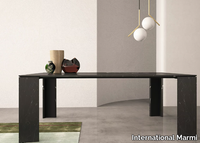 noa-square-table-international-marmi-371395-rela2e99fe2.jpg thumb image