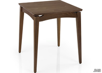 square-table-j-moreira-da-silva-filhos-sa-285416-rel74112b1b.jpg thumb image