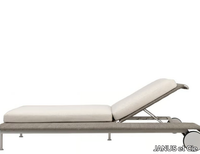 GINA-Sun-lounger-JANUS-et-Cie-443489-rel93bfae5.jpg thumb image