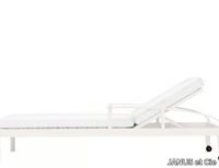 QUADRATL-Sun-lounger-JANUS-et-Cie-443808-rel3cde941.jpg thumb image