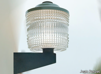 Jean-Perzel_145-ANGLE--Outdoor-wall-Lamp_tXPXSQsFC.jpeg thumb image