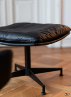 FAYE-LOUNGE-Footstool-with-4-spoke-base-KFF-635168-relde601187.jpg thumb image