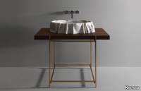 HASHI-EASEL-Kreoo-426802-rel53a86a31.jpg thumb image