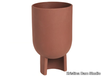 serene-large-kristina-dam-studio-571717-relea383ae0.jpg thumb image