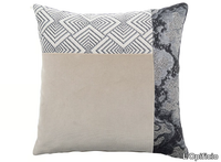 carre-t-cushion-l-opificio-360586-rel7ebe0434.jpg thumb image