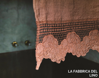 DECOR-Bath-Towel-LA-FABBRICA-DEL-LINO-535098-reld51bef7a.jpg thumb image