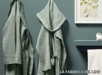 i-fili-bathrobe-la-fabbrica-del-lino-by-bergianti-pagliani-373659-rel179c0a1.jpg thumb image